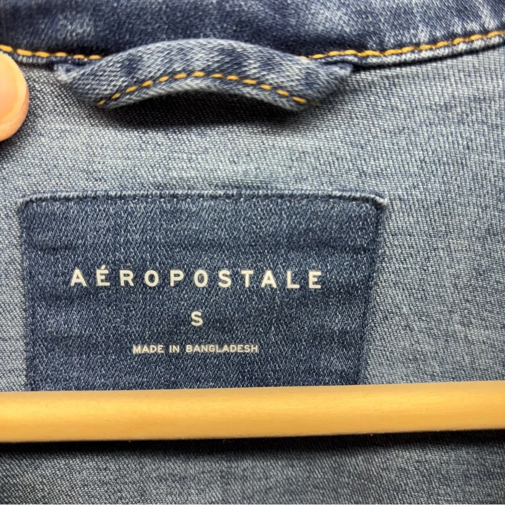 Aeropostale Womens Denim Jacket Medium‎ Wash Classic Button Front Size S